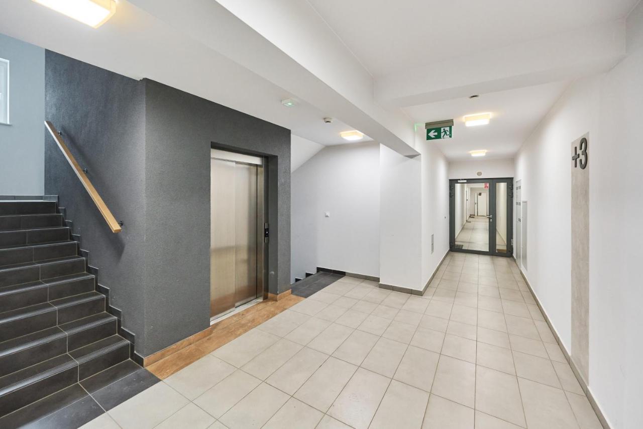 Wroclaw Rose Apartments By Noclegi Renters Εξωτερικό φωτογραφία
