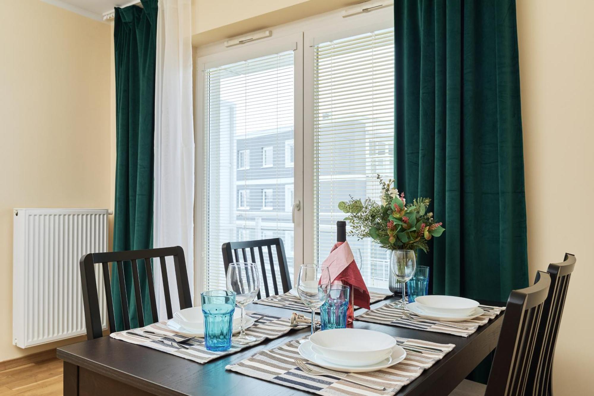 Wroclaw Rose Apartments By Noclegi Renters Εξωτερικό φωτογραφία