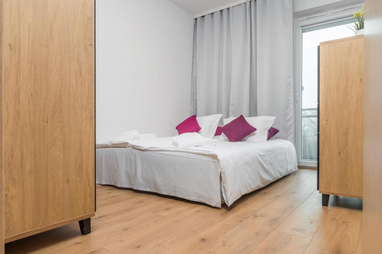 Wroclaw Rose Apartments By Noclegi Renters Εξωτερικό φωτογραφία